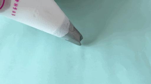 动物奶油裱花基础知识和手法,巧克力蛋糕裱花基础手法