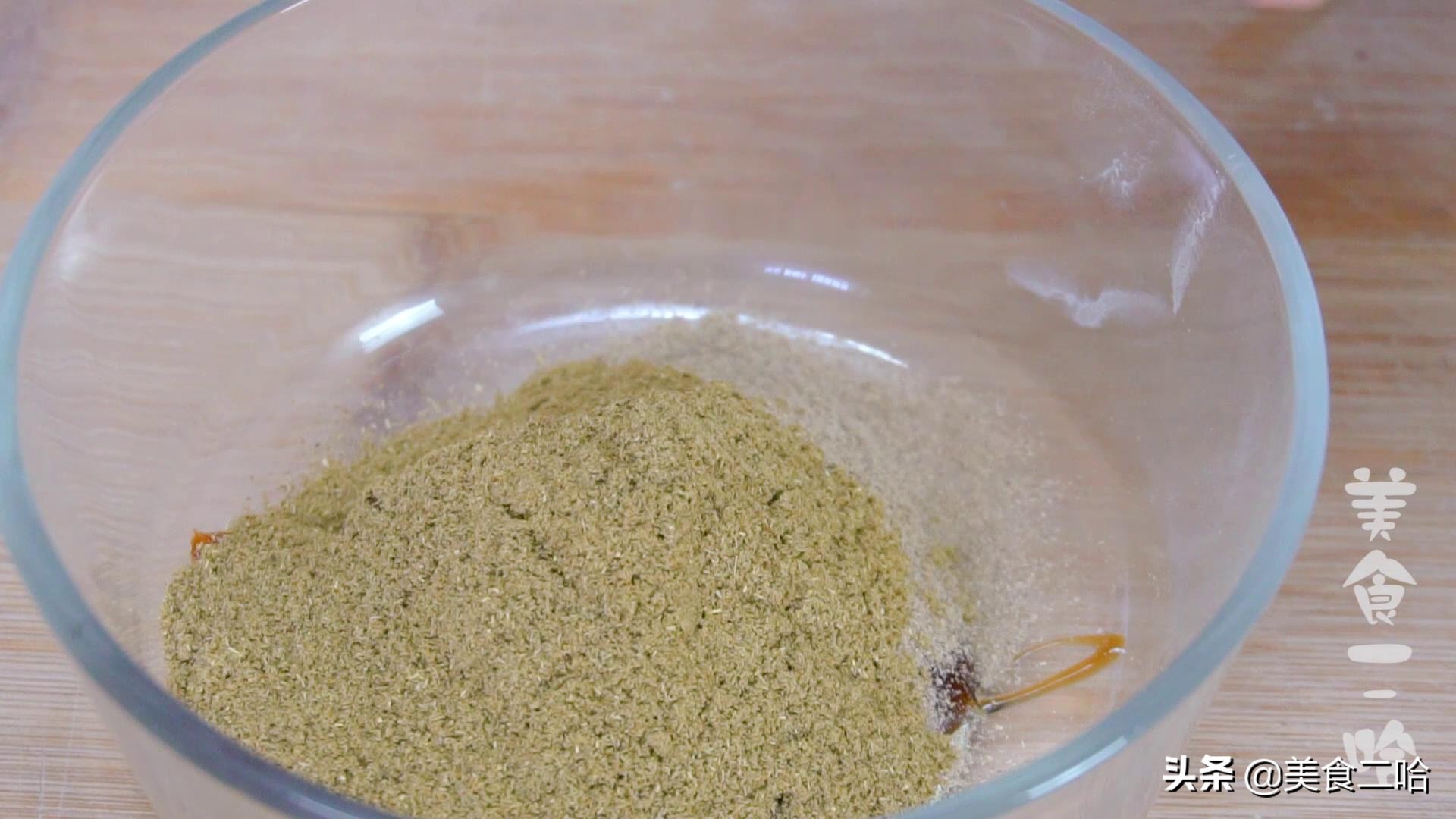 电饼铛烧烤面筋的做法全过程视频,烧烤摊烤面筋简易酱料配方