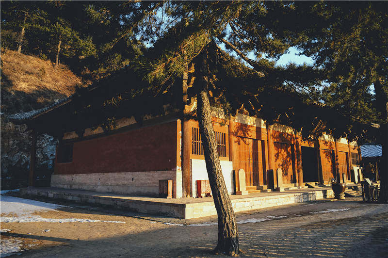 日本人说中国没有唐代建筑,梁思成推崇的三座庙