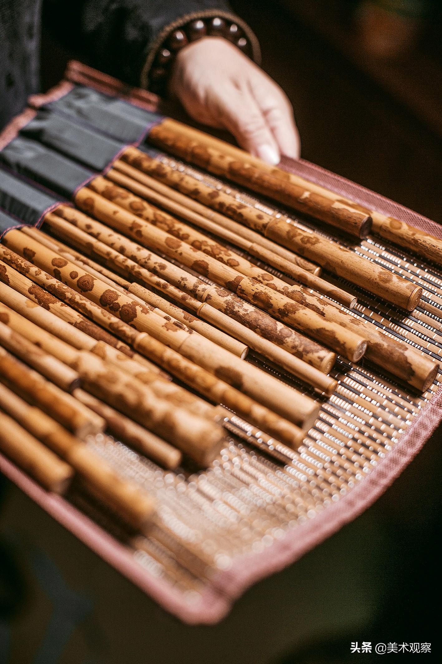 毛笔的制作工序有多少道图解,简单了解了一下毛笔的制作过程