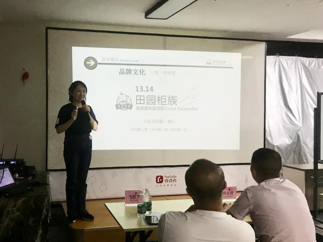 007发布会极氪门店,007上市发布会