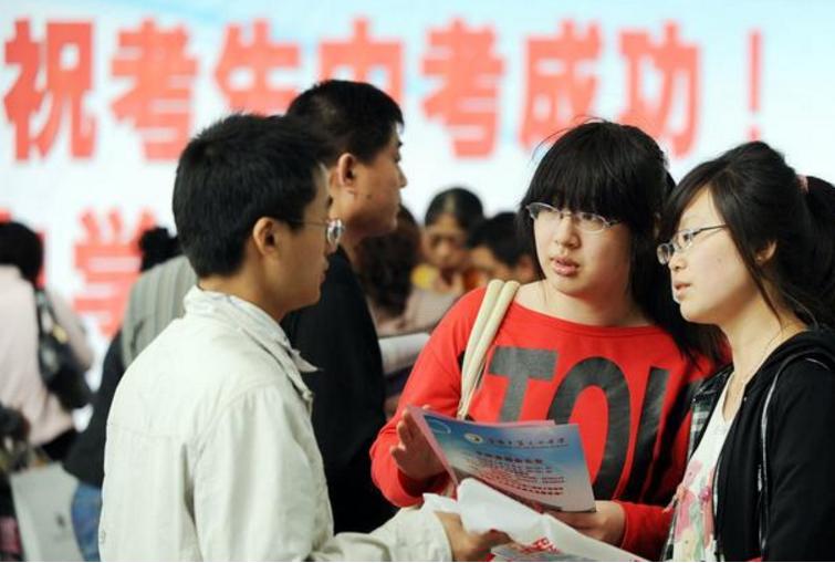 未来女生吃香的十大专业,未来女生最吃香的专业