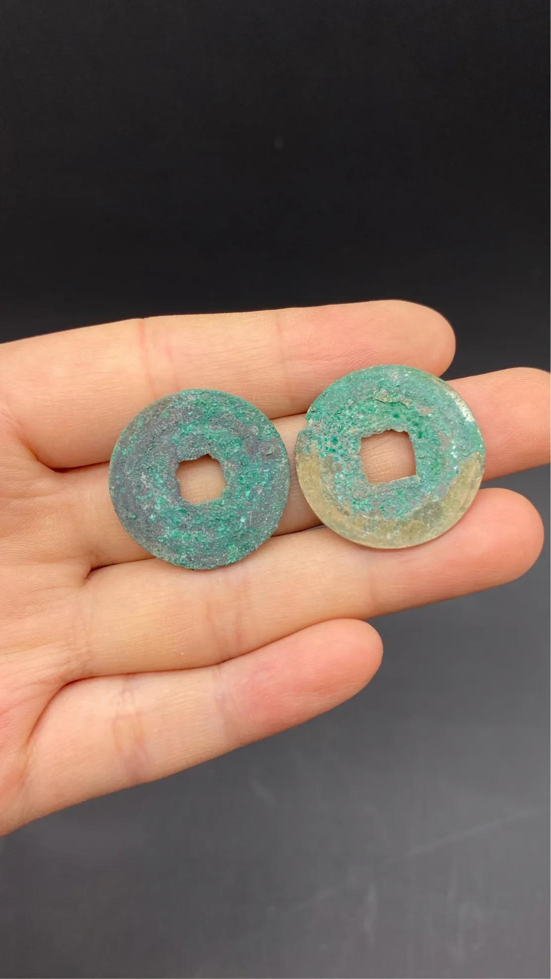 北宋小平钱哪个值钱图片,北宋小平钱篆书大字元佑通宝