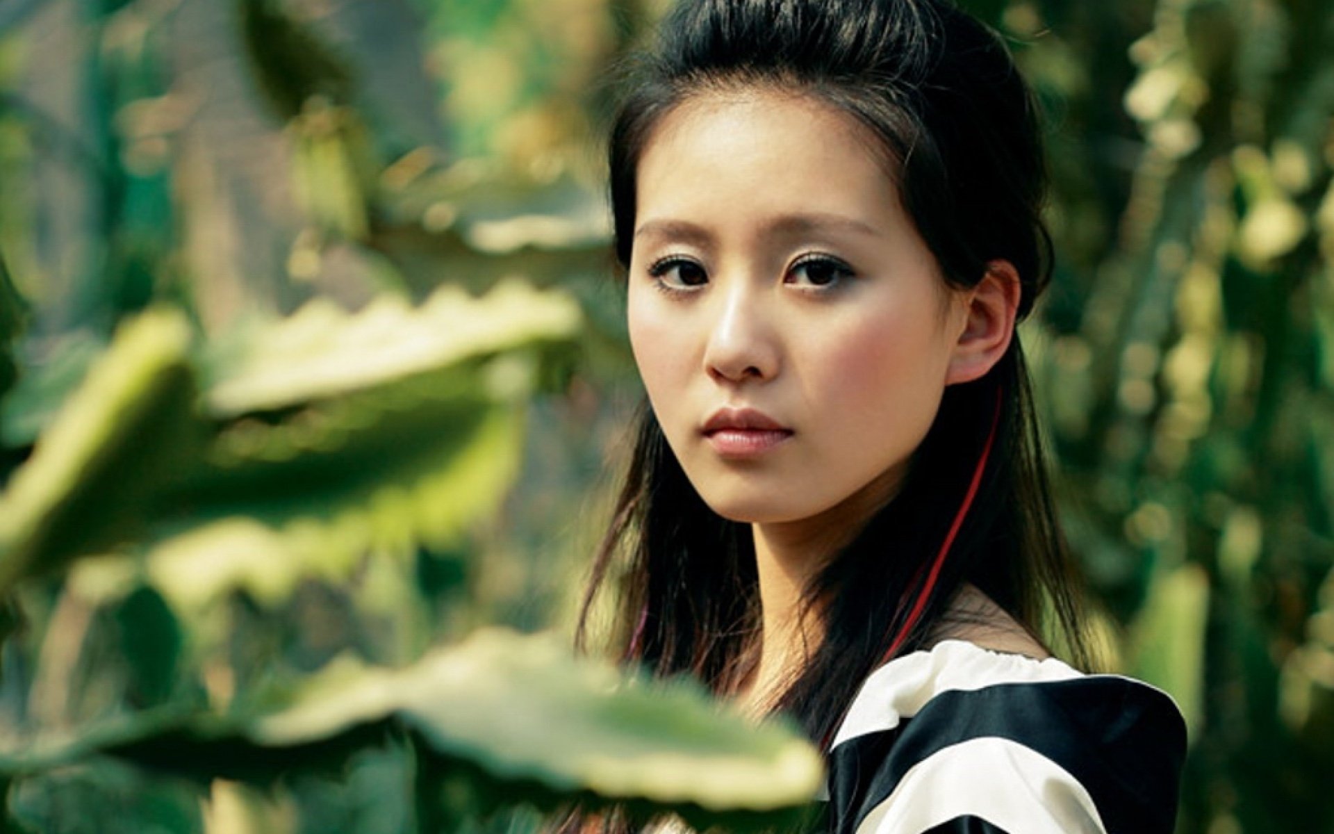 跟心仪女生每天聊天都有哪些话题,怎么聊天会让女生感受到爱意