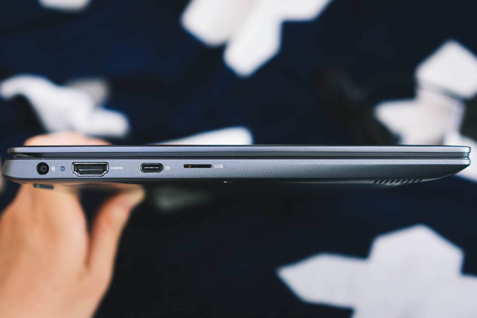 戴尔笔记本成就5310开箱,戴尔成就700015寸商务笔记本