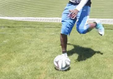 10分钟7个提高球感的控球练习,9个初学者控球动作