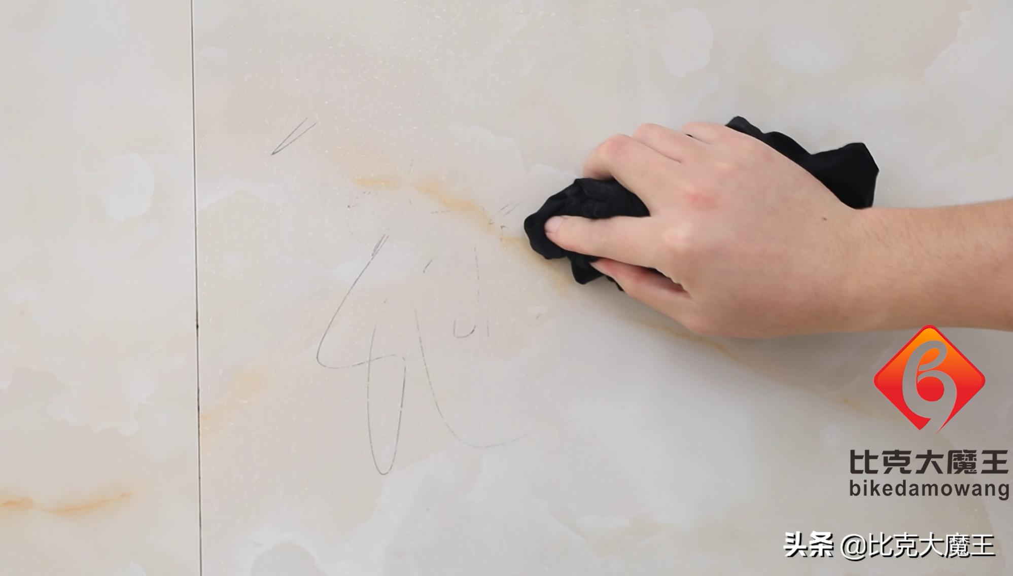 旧袜子扔了,破旧的袜子别扔了