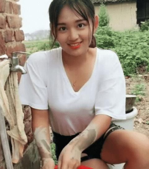 泥鳅玉女抖音原版,泥鳅玉女火了抖音号