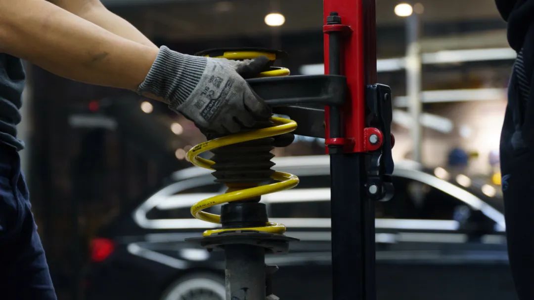 入门级前减震,避震弹簧细的好还是粗的好