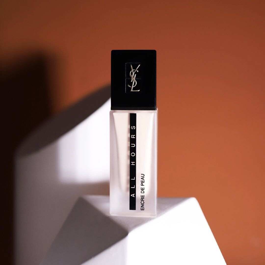 定妆喷雾雅诗兰黛,雅诗兰黛粉底液定妆喷雾