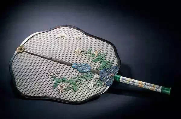 展开折扇效果,展开的折扇