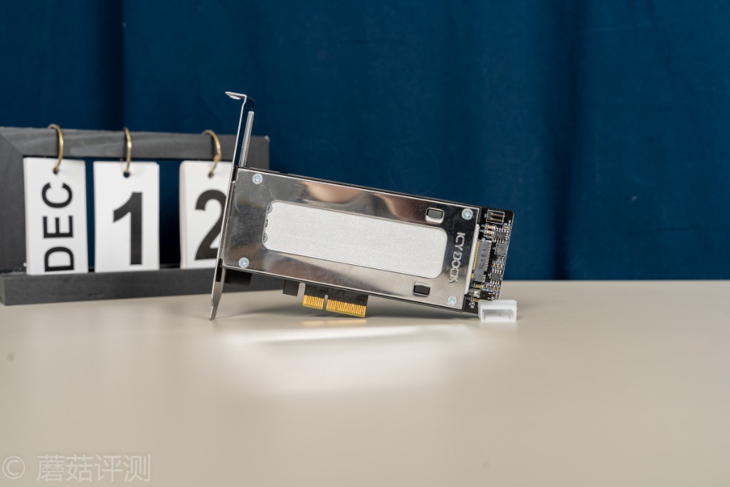 极速插拔，解锁更多使用姿势、ICYDock硬盘抽取盒PCI转M2评测