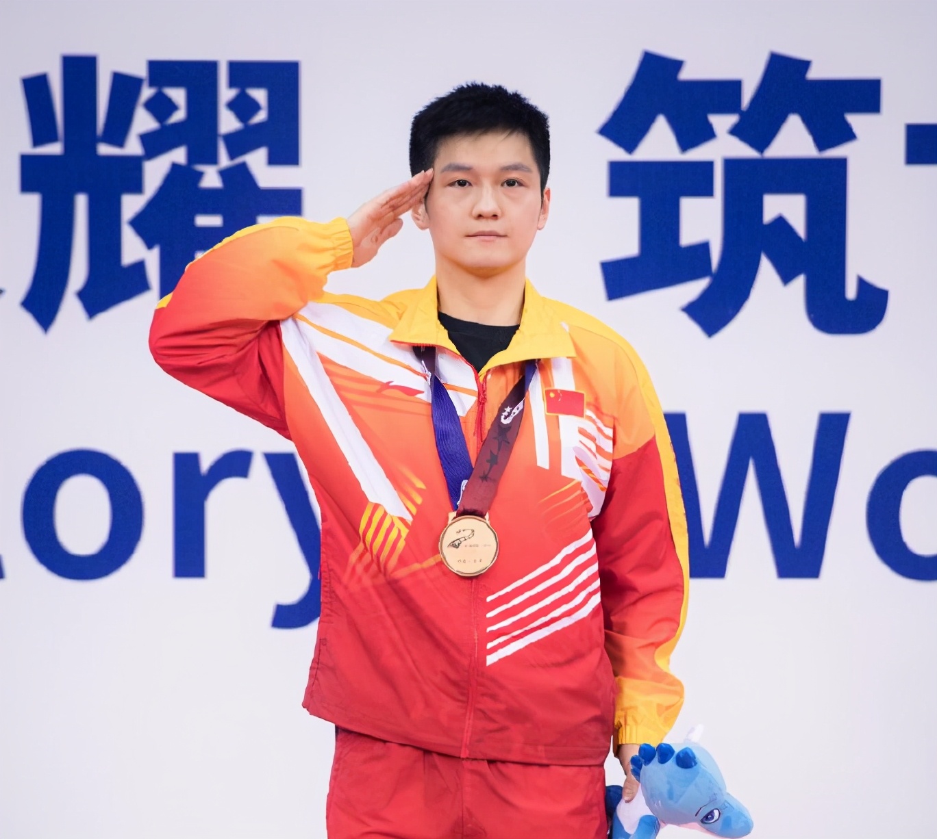 WTT官方宣布樊振东退赛,刘诗雯樊振东新消息