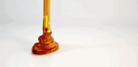 鉴别蜂蜜纯不纯的方法很实用哦,用白酒鉴别真假蜂蜜的方法视频