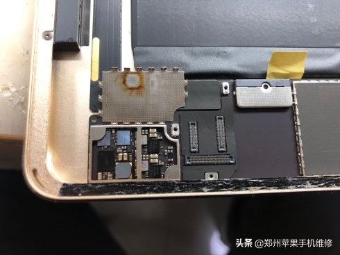 ipadair2屏幕有点触摸不灵,ipadair2不触摸屏幕失灵维修