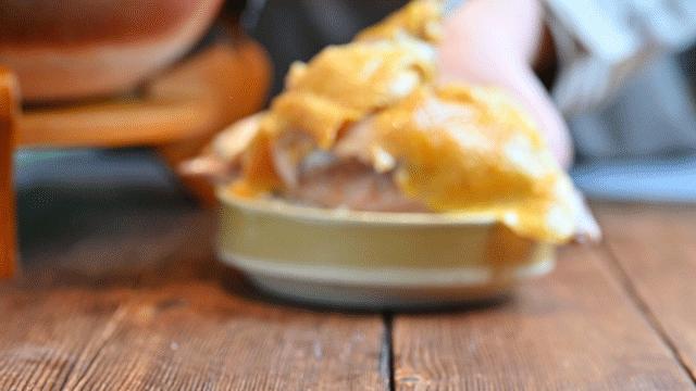 古法盐焗鸡爽爆了,传统盐焗鸡爆汁呈现