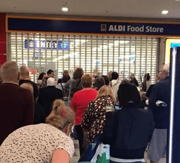 澳洲扫货*党**深入偏远地区囤货,内政部长誓言打击:他们在牟取暴利