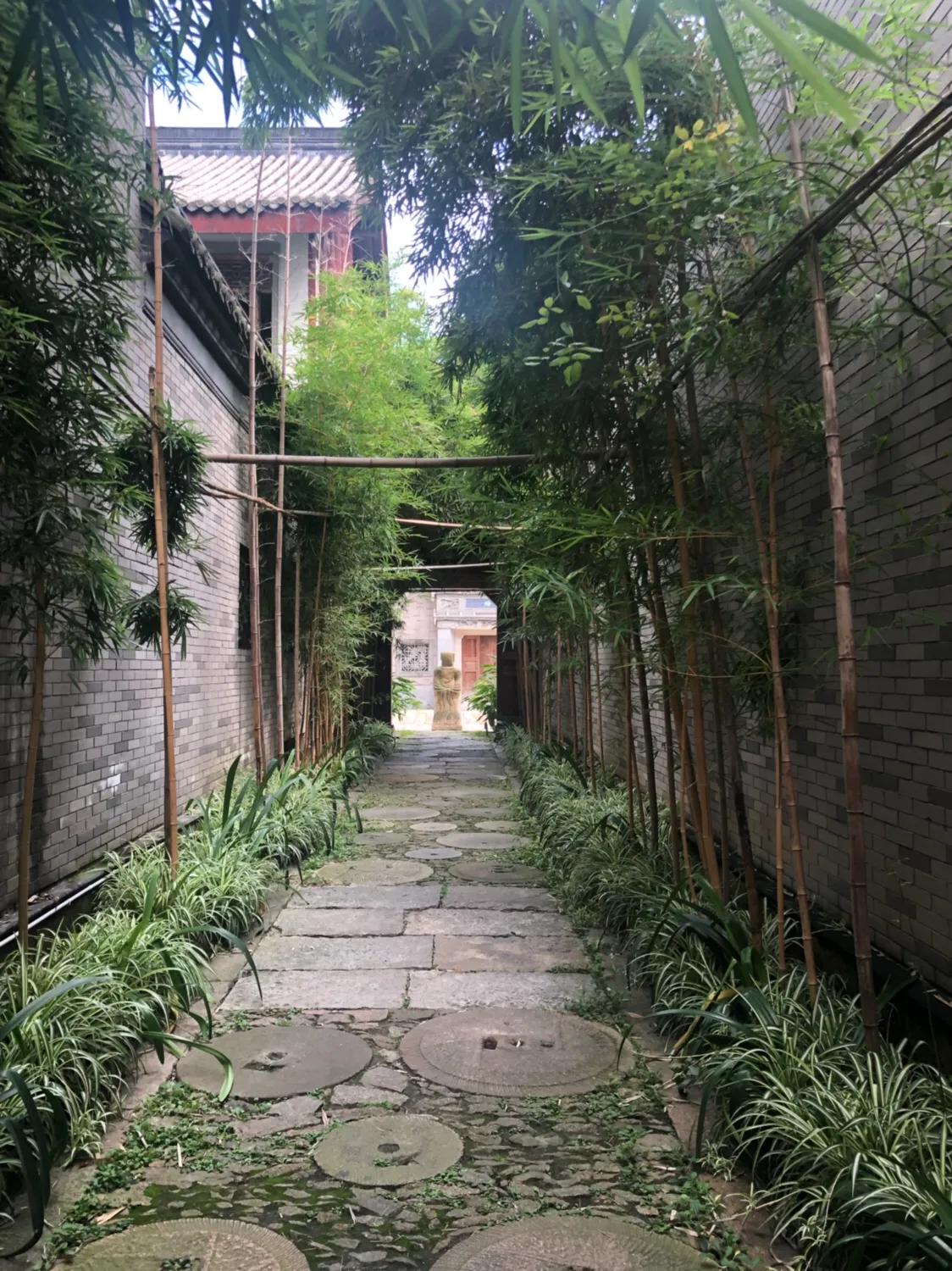 成都龙潭水乡景区介绍,龙潭水乡从繁华到冷清的原因