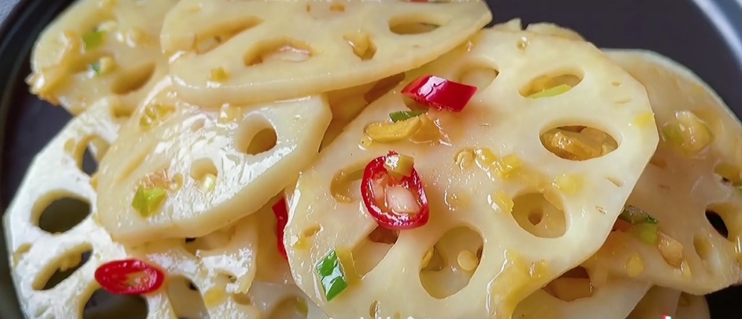 莲藕清洗淤泥法,清洗莲藕里面的泥