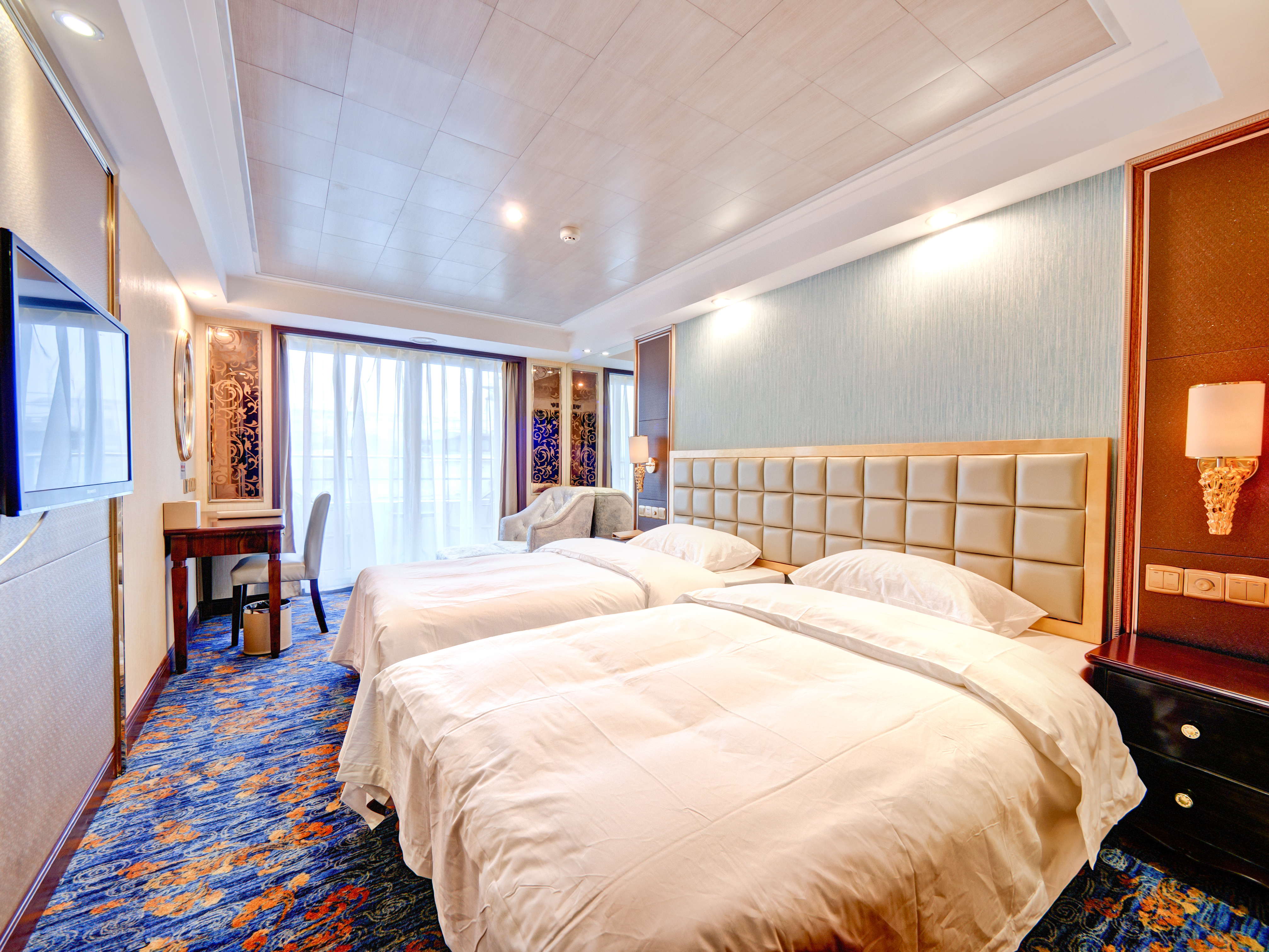 长江5号黄金游轮价格,黄金系列游轮哪个最实惠