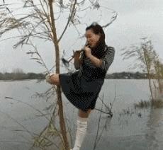 电池放在路由器信号能增强吗,路由器上绑电池真的会加强信号