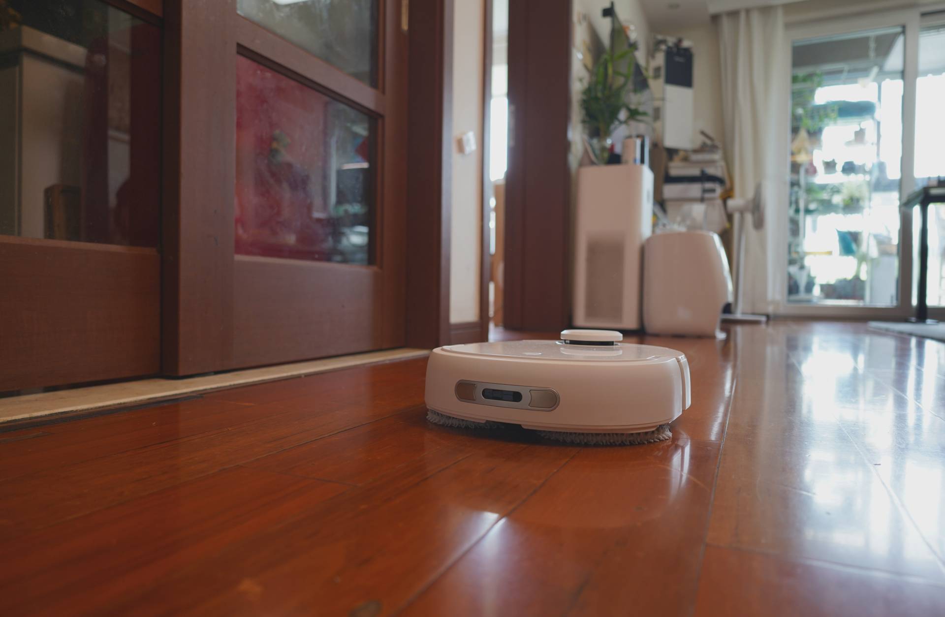 拖地扫地一体机如何自动清洗,扫地拖地机器人自动清洗