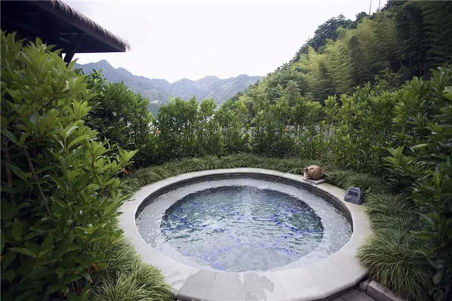 娴欐睙涔嬪績鏃呮父鏅偣,閫傚悎鍐ぉ鍘荤殑姹熷崡娓╂硥灏忛晣