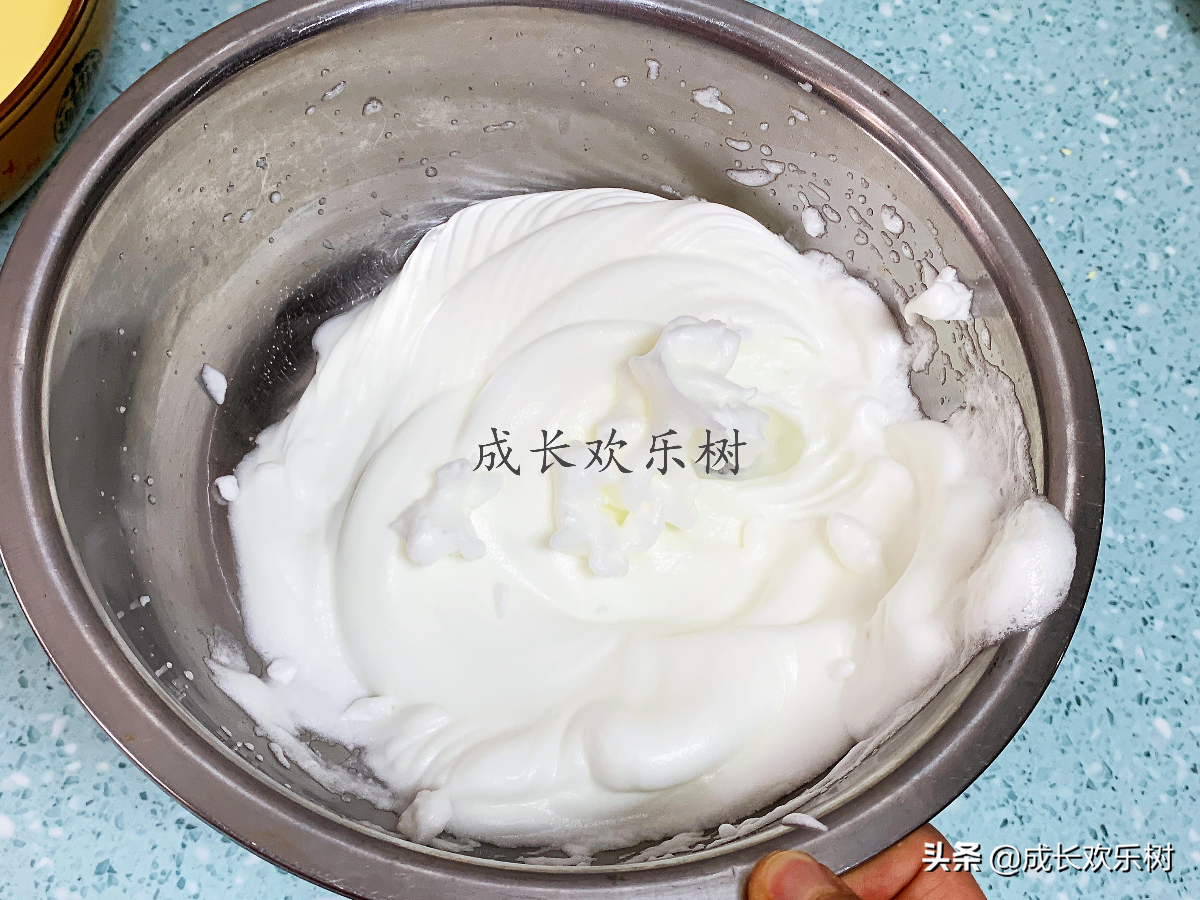 无糖无油古早蛋糕做法9寸,好吃又简单的蛋糕怎么做不用奶