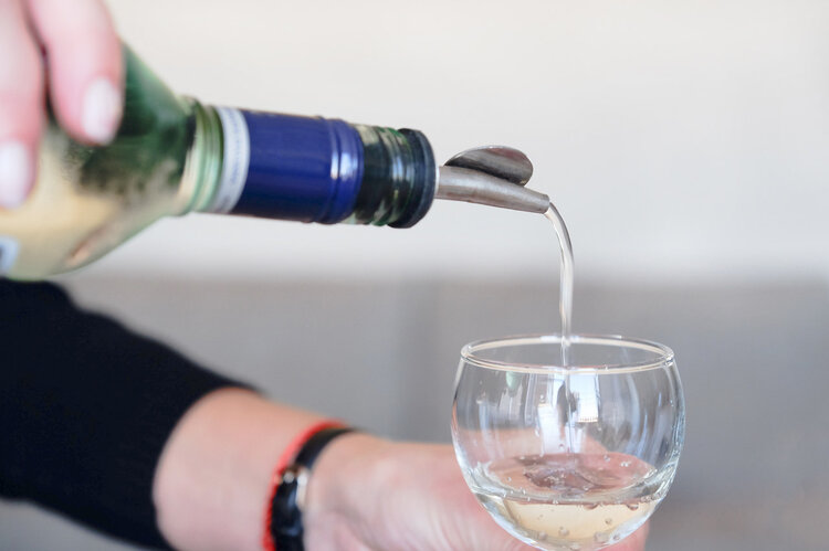 喝酒后出现这4个症状不能喝酒,喝酒出现四种问题要戒酒了