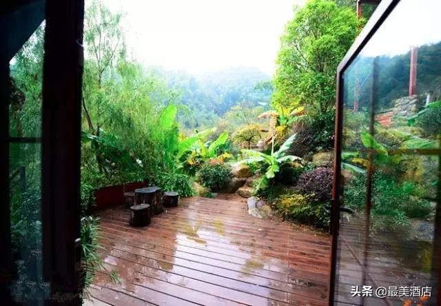 为一姑娘,10年他把30亩荒地打造成梦想家园,让人懂得真爱的意义