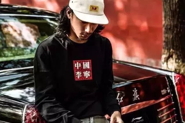 优衣库又曝小视频,这次车企们真应该好好学学了