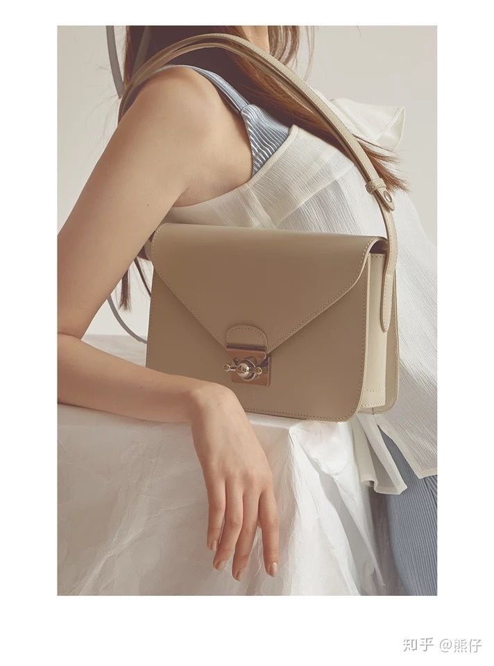 千元包包推荐轻奢20岁,千元小众包包推荐百搭平价