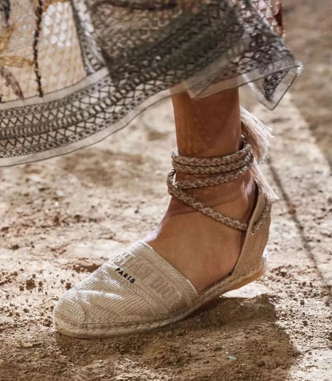 dior值得买的马鞍包是哪款,dior最好的十款包