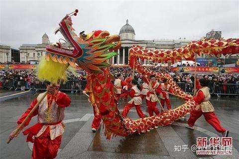 “这么光荣的一天，决不在辽远的将来，而在很近的将来。”