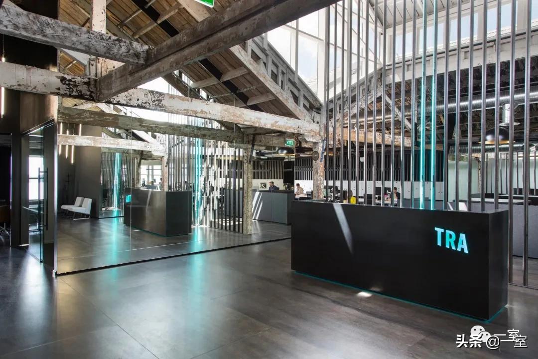 前台怎么设计刚好在楼梯口,前台怎么设计位置