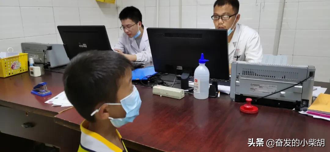 带孩子去野外小心毒虫子安全视频,怎么防止红火蚁入侵