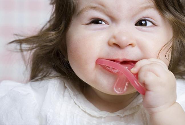 毒奶嘴名单,哪些牌子的奶嘴有毒