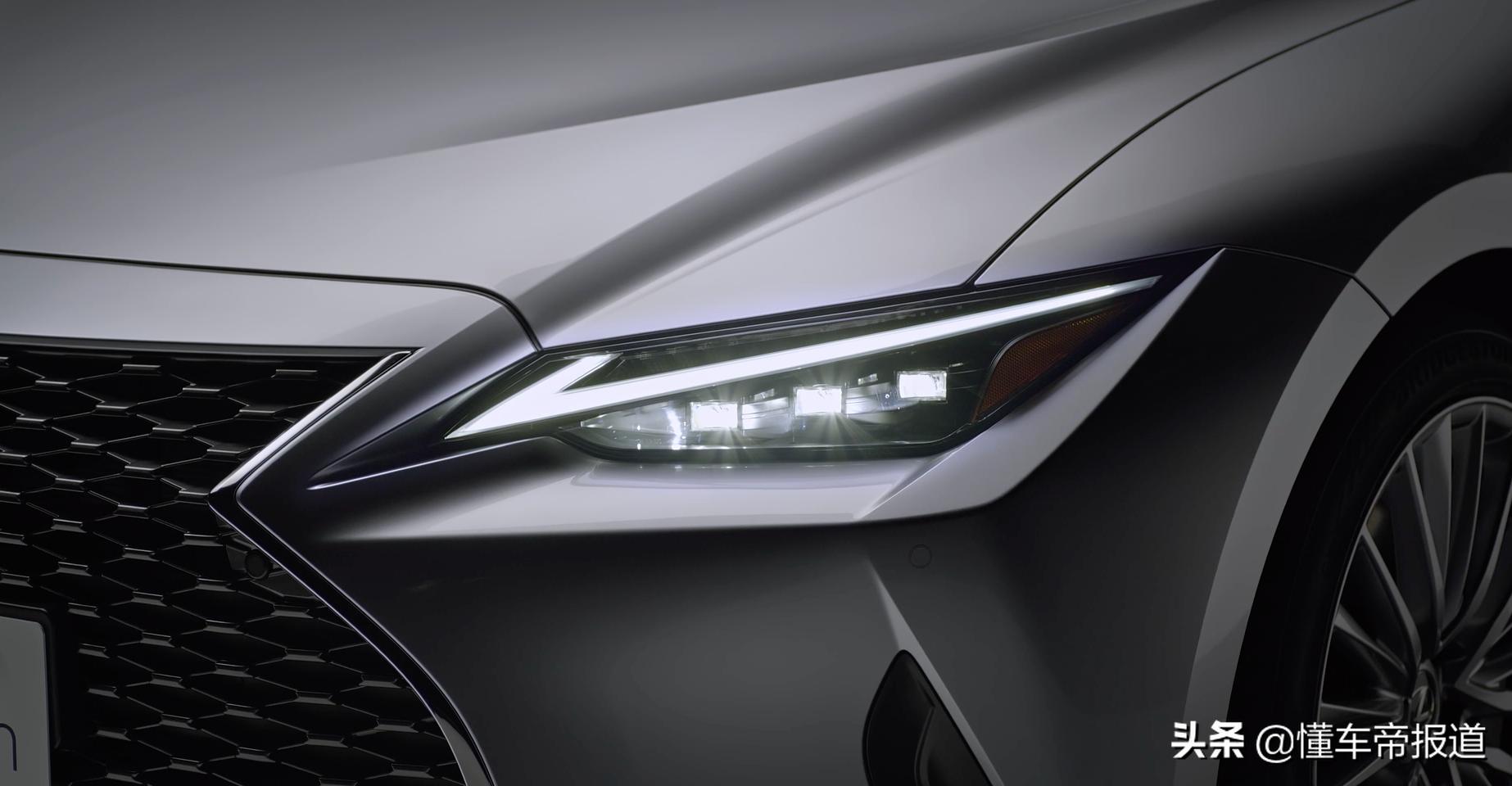 新款雷克萨斯is对比宝马三系,全新外观更好看的车