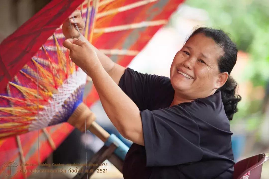 泰国泼水节狂欢六日游,泰国泼水节电音节攻略