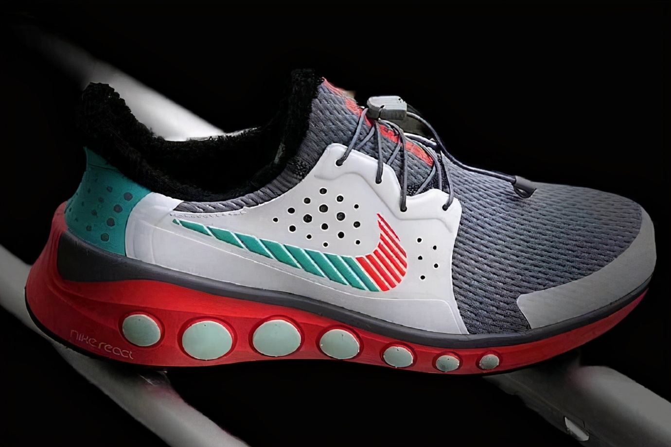 进口的“足力健”真香啊！耐克的一脚蹬，让多少人心动了？