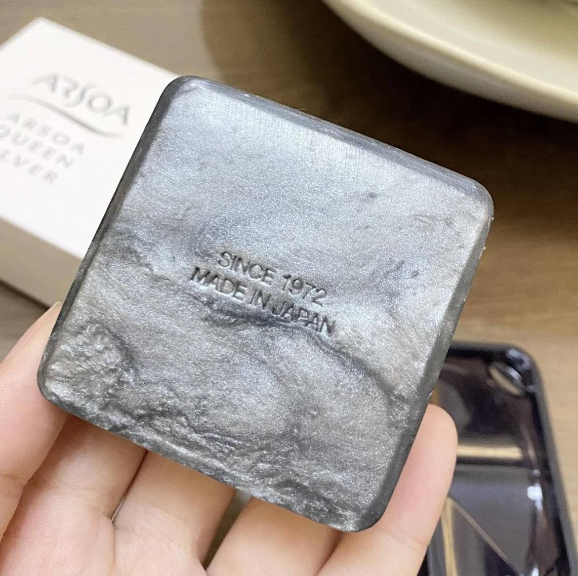 痘痘反反复复又红又疼又痒,痘痘反反复复有一层皮