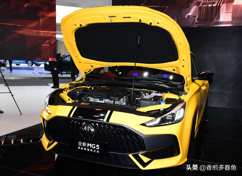 全新名爵5售6.79万起,名爵52021款自动挡低配全款落地