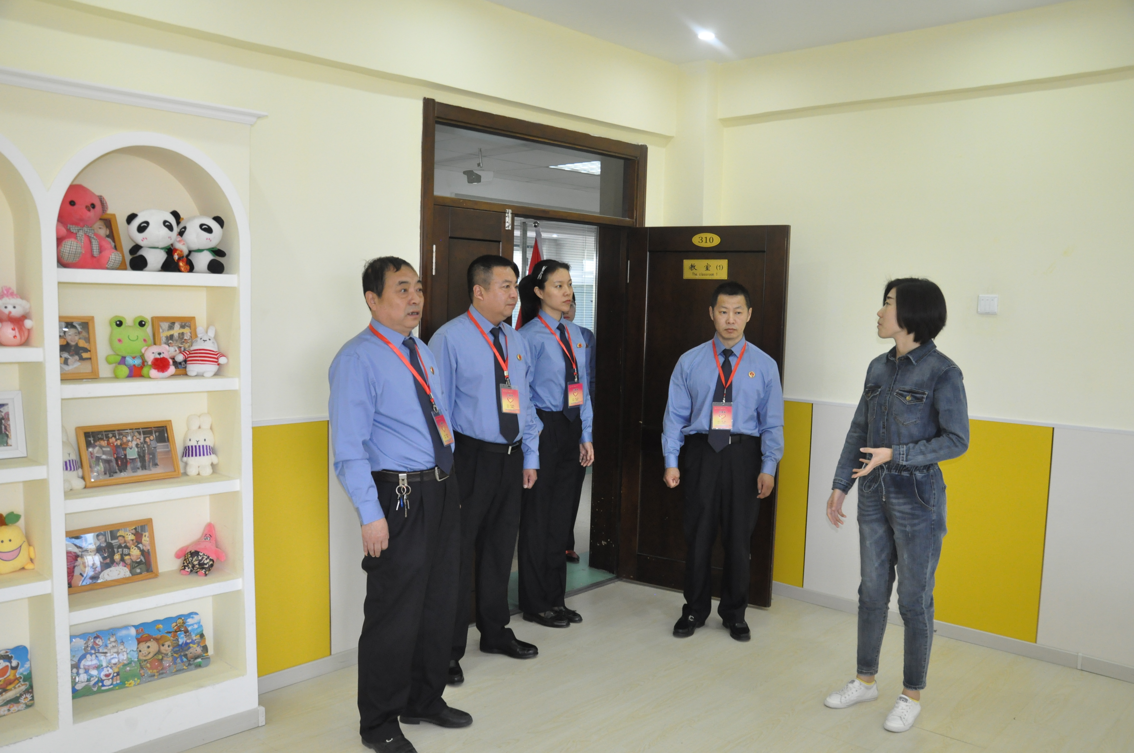 检察院到儿童福利院开展什么活动,检察院迎六一福利院送温暖活动