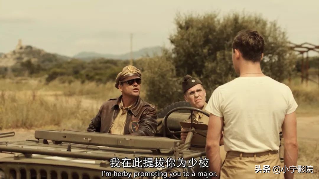 美好的肉体加上荒诞的故事，这剧简直太讽刺了