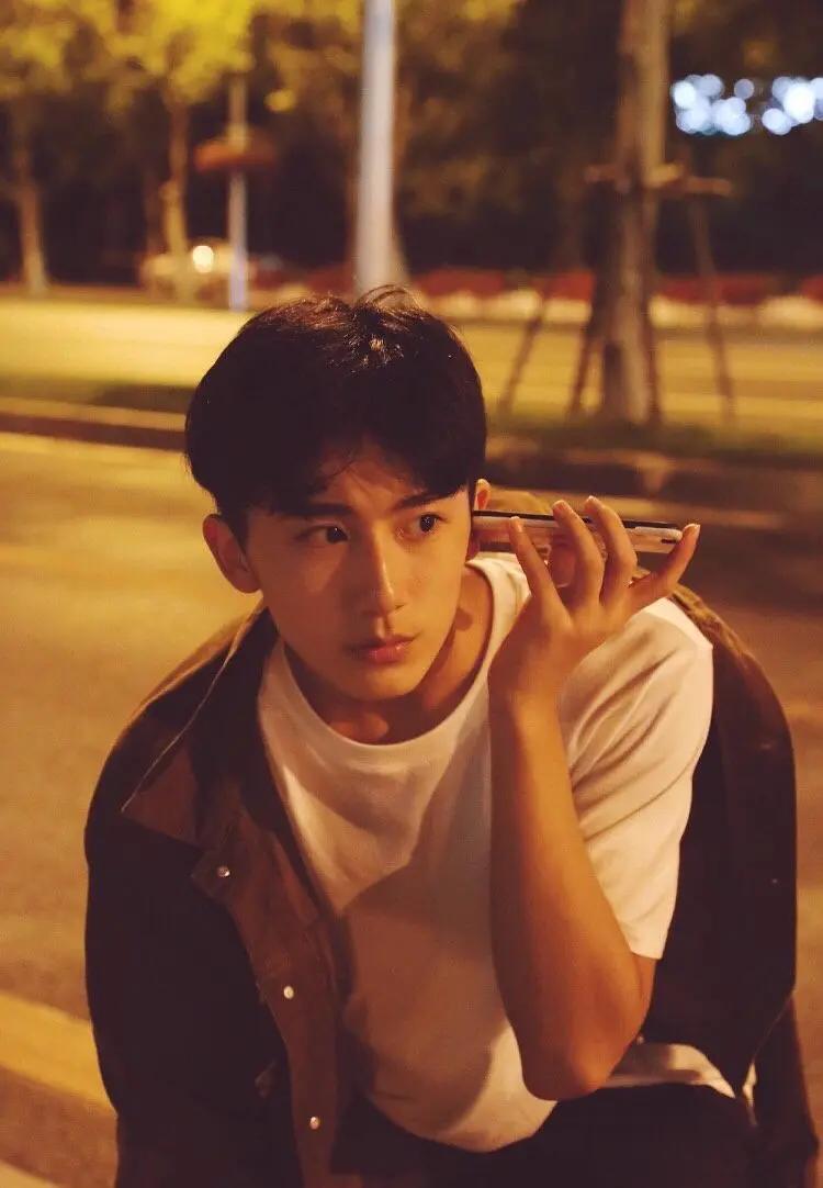 北电毕业照16届,17级毕业照北电