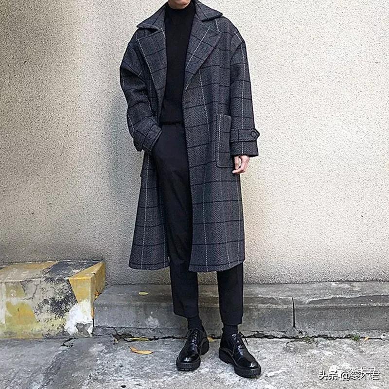 秋季偏瘦成熟男生搭配,偏瘦的男生如何穿
