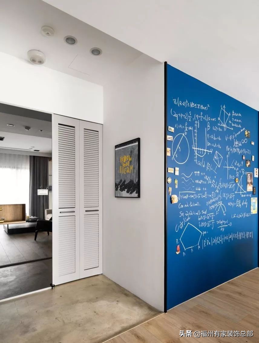 熊孩子在墙上乱画怎样教,解决熊孩子乱画墙的方法