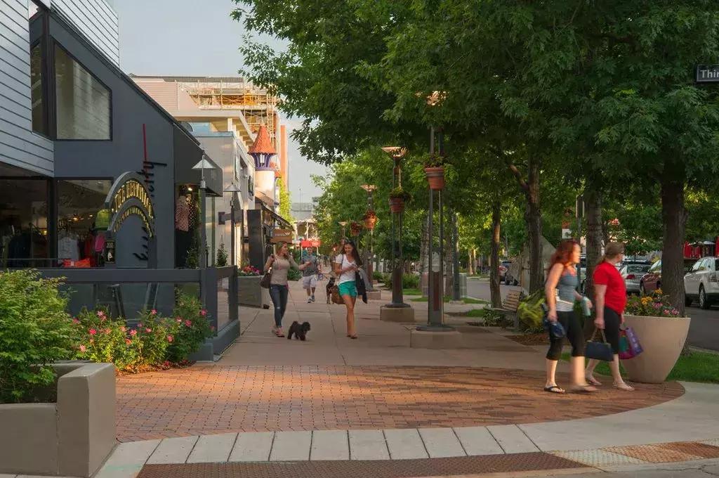 合肥商业街景观设计,复古商业街景观设计