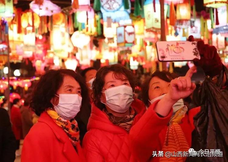 平顺县：花灯庆丰年点亮好光景