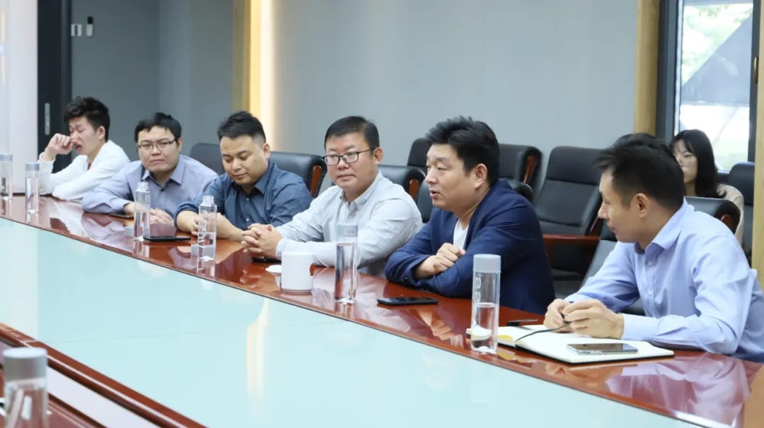 欢迎德国诺托(ROTO)中国总经理杨建辉一行莅临亿合门窗参观